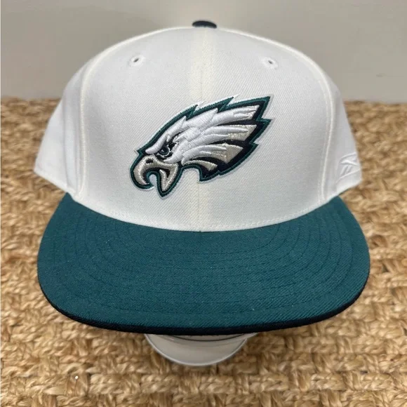 NWT NFL Reebok Philadelphia Eagles Hat - Picture 1 of 5